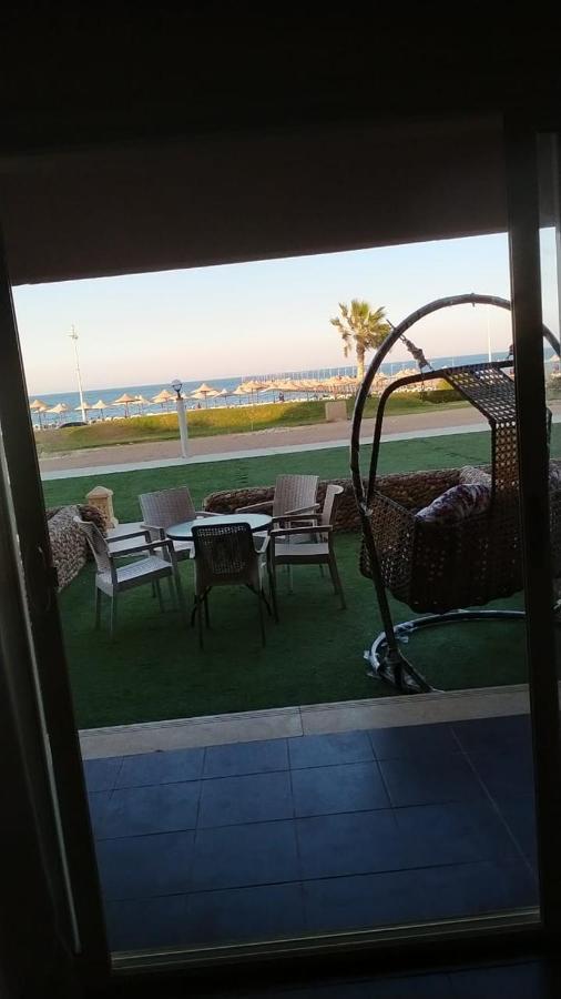 Seaview Chalets In Porto South Beach - Families Only Ain Soukhna Exteriér fotografie